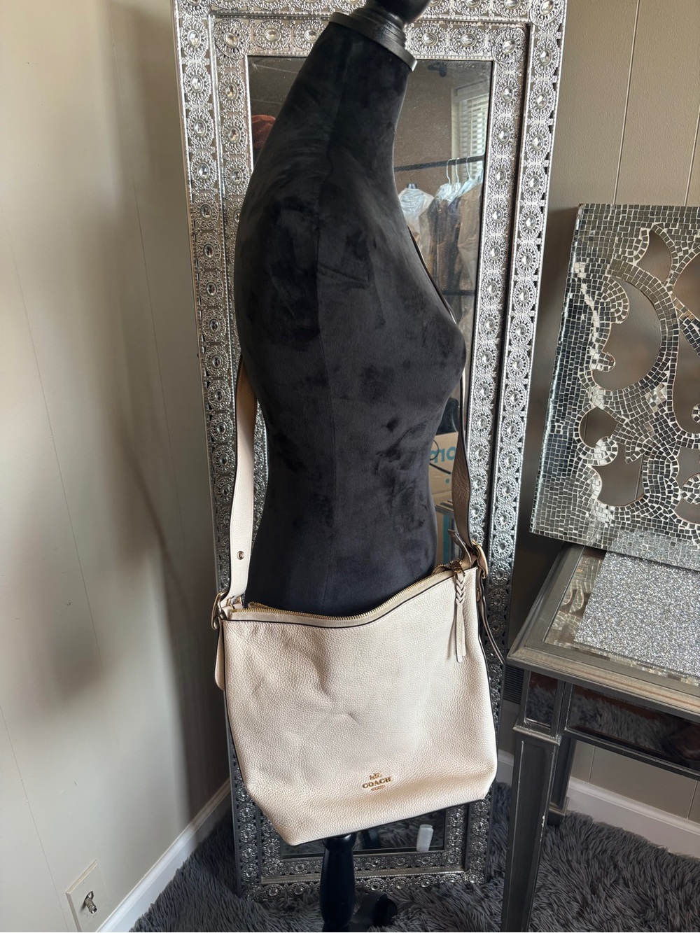 💕Coach Pebbled Leather Crossbody‎ Bag in Cream